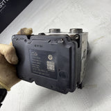 BMW E60 E63 M5 M6 06-10 03451-7841983-01 ABS DSC hydraulic Unit Complete