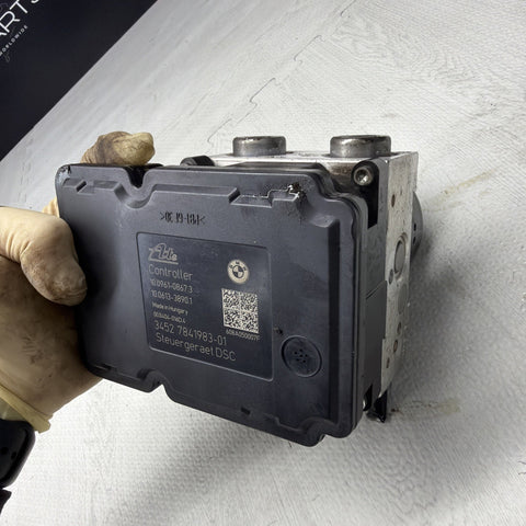 BMW E60 E63 M5 M6 06-10 03451-7841983-01 ABS DSC hydraulic Unit Complete