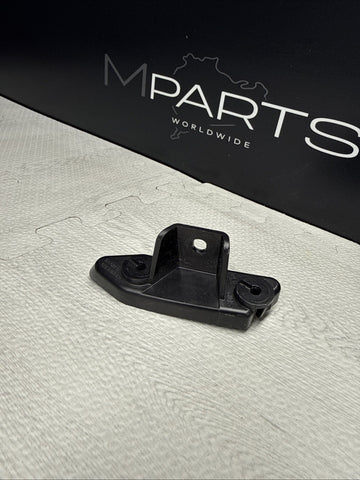 BMW 21-26 G80 G82 G83 M3 M4 FRONT BUMPER LEFT LOWER GUIDE 51118069419 ORIGINAL