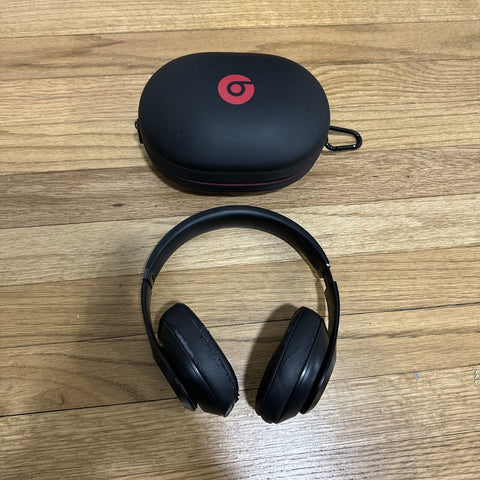 Beats by Dr. Dre Studio3 Wireless Bluetooth Over Ear Headphones - Black