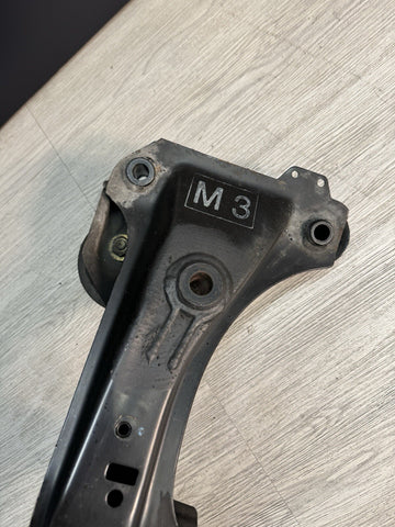 01-06 BMW E46 M3 FRONT SUSPENSION SUBFRAME CRADLE