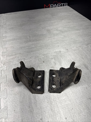 96-02 BMW E36/7 Z3 SET OF 2 REAR BUMPER LEFT & RIGHT SUPPORT BRACKET OEM