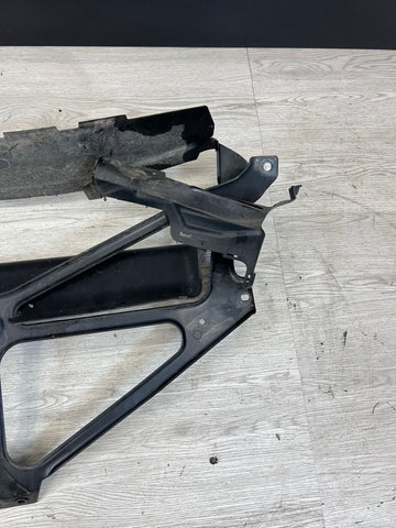 BMW 16-18 F87 M2 RADIATOR LOWER AIR DUCT BRACE 51748062165 8062165