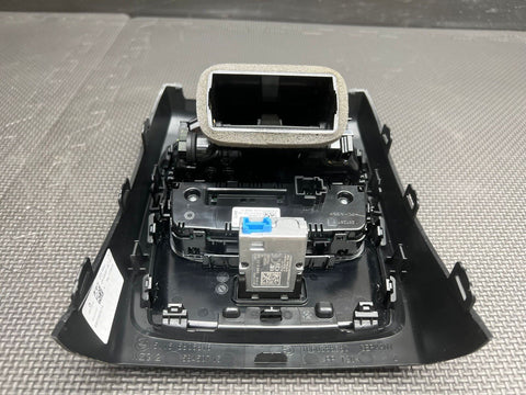 21-26 BMW G82 M4 COUPE REAR CONSOLE A/C CONTROL & VENT
