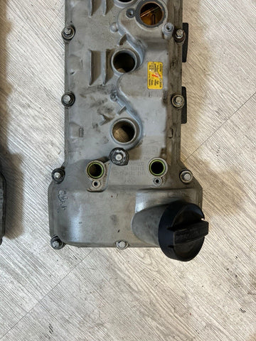 2008-2013 BMW E90 E92 E93 M3 S65 V8 Valve Covers Pair LH RH 7838268 7838267