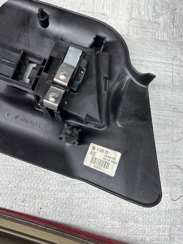 01-06 E46 BMW 330 M3 CONVERTIBLE REAR LED TAIL LIGHT LEFT 6937453