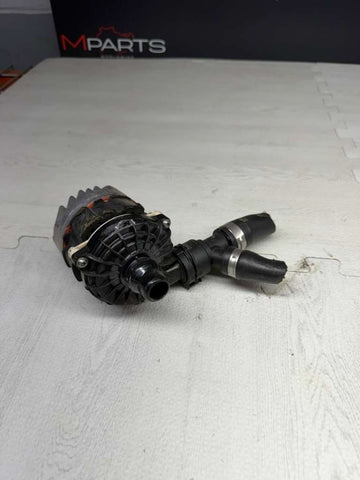 21-26 BMW G80 G82 G83 M3 M4 Auxiliary Electric Water Pump OEM 5A5BD15