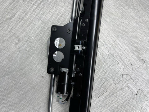 07-13 OEM BMW E92 328 335 M3 Rear Windshield Glass Window Roller Sunshade Blind