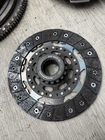 08-13 BMW E90 E92 E93 M3 S65 Factory Flywheel Clutch Kit Manual OEM LUK 7.75MM