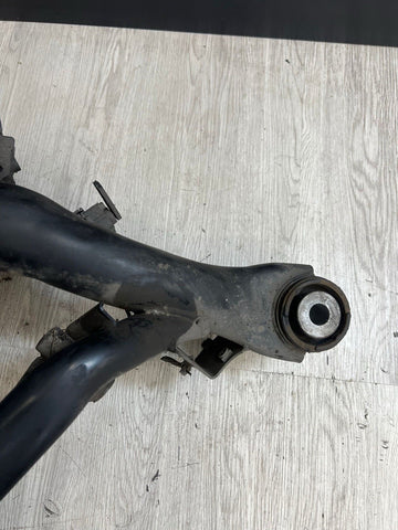 01-06 BMW E46 M3 REAR SUSPENSION SUBFRAME AXLE CARRIER CRADLE