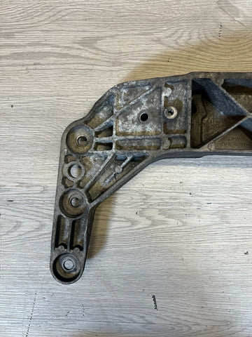 BMW E60 M5 Transmission Carrier Bracket Mount 2282027 2283285 7898305 21847570