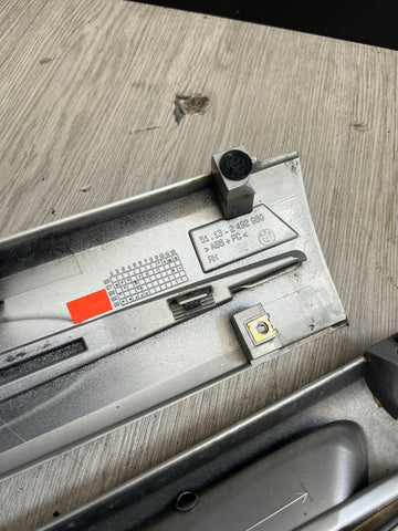 98-02 BMW Z3 M Z3M Fender Hood Vent Grilles Grilles Pair OEM Silver