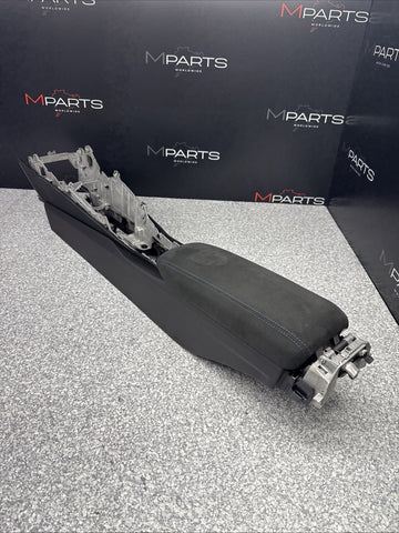 2020 - 2025 PORSCHE 718 CAYMAN SPYDER GT4 RS FRONT CENTER ALCANTARA ARMREST OEM