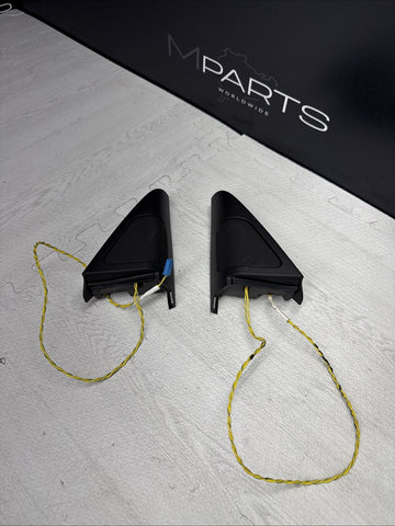 08-13 BMW E92 E93 FRONT DOOR PREMIUM SOUND SPEAKERS TWEETER COVER TWEETERS