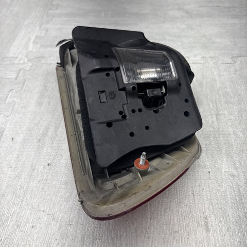 01-03 BMW E46 325 330 M3 Convertible Rear Left Driver Outer Tail Light Lamp