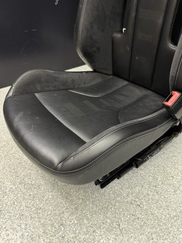 15-20 BMW F82 M4 CS M4cs Coupe Front Right Passenger Seat Black