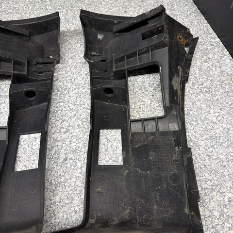 01-06 BMW E46 M3 FRONT BUMPER COVER GUARDS BRACKETS 2695247