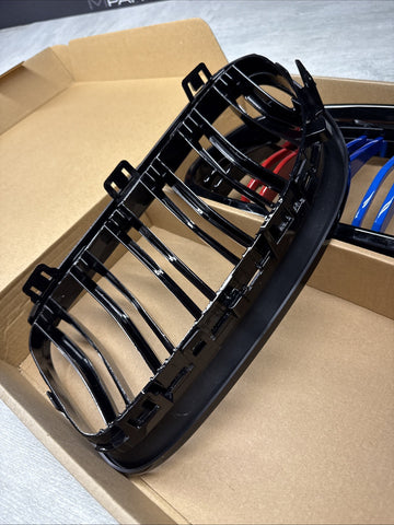 NEW BMW 08-13 E90 E92 E93 M3 Front Kidney Grilles Gloss Black Set Double Slotted