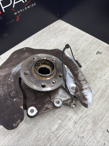 BMW X3 M F97 20-24 Rear Right Side Spindle Knuckle Bearning Hub