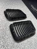 BMW 97-99 E36 M3 Front Kidney Grilles Gloss Black Set