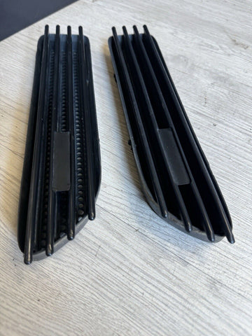 01-06 BMW E46 M3 OEM Left Right Fender Vent Grilles Grills Trims Matte Black