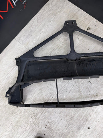 BMW 15-20 F80 F82 F83 M3 M4 FRONT AIR DUCT DUCTS 51748055843