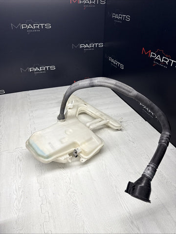 2008-2013 BMW E92 E93 M3 FRONT WINDSHILED WASHER FLUID RESERVOIR TANK OEM