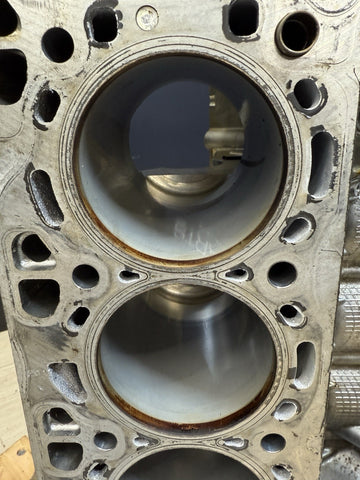 BMW 12-14 F06 F10 F12 F13 M5 M6 E70 E71 X5M X6M 4.4L S63 ENGINE MOTOR BLOCK