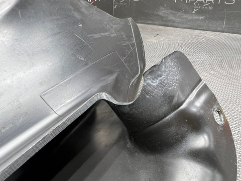 FERRARI 458 ITALIA DRVIER LH UPPER AIR DUCT P/N 82745800