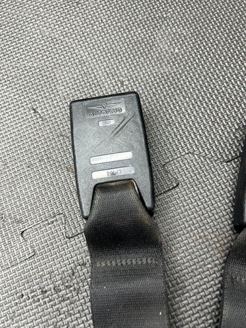 OEM BMW 97-91 E30 318 325 M3 Rear Seatbelts Seat Belt Buckles