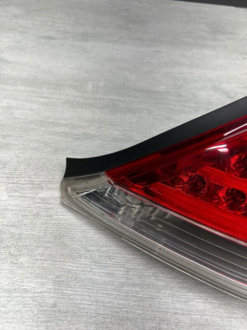 2004-2007 BMW E63 E64 M6 Right Passenger Tail Light Lamp LED OEM