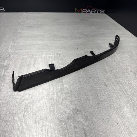 BMW E46 M3 01-06 FRONT LEFT HEADLIGHT MOLDING  *Notes*