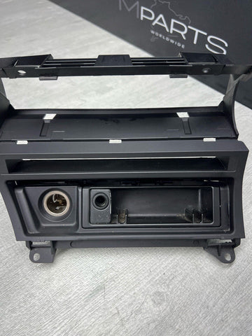 BMW 01-06 E46 M3 Radio Non Navi Mounting Bracket Storage Tray Missing Flap