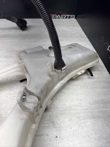 08-13 BMW E92 E93 M3 FRONT WINDSHIELD WASHER FLUID RESERVOIR TANK OEM