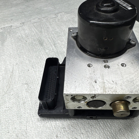 01-02 BMW E46 M3 DSC ABS Stability Anti-Lock Brake Pump Module 34.51-2229801