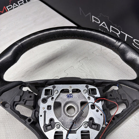 BMW E60 E63 E64 M5 M6 06-10 SMG Steering Wheel Heated *Notes*