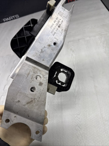 BMW G80 G82 G83 M3 M4 FRONT BUMPER LEFT IMPACT BAR BRACKET 51118071605 ORIGINAL