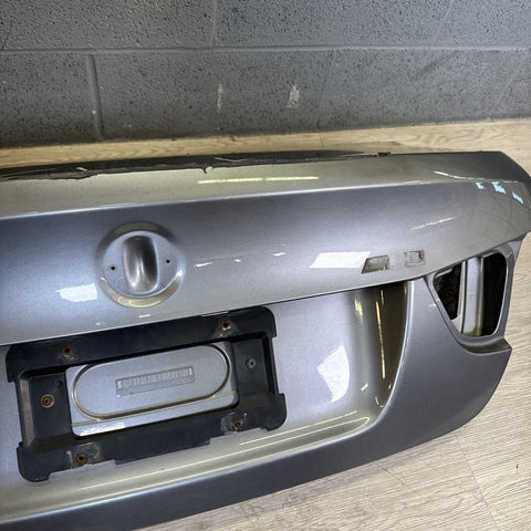 (PICKUP ONLY) 09-11 BMW E90 M3 Sedan Rear Trunk Deck Lid Space Grey LCI OEM