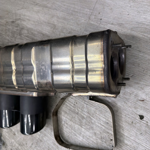 Porsche 911 997 GT3 OEM Rear Muffler Exhaust Center Exit 997.111.027.92