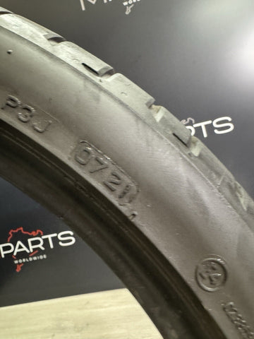 (1) Tire Bridgestone Potenza S001 255/35R19 255/35/19 2553519 96Y 5-7/32