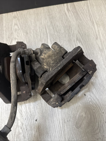 94-02 BMW E36 M3 BRAKE CALIPERS REAR OEM
