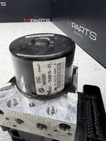 2008–2013 BMW M3 E90/E92/E93 ABS/DSC Pump Control Unit Module OEM 7846816