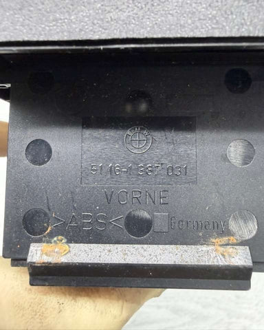 96–02 BMW Z3 Roadster/Coupe Center Console Cassette Box Holder OEM 1387031*Notes