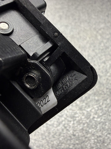 01-06 BMW E46 325 330 M3 Convertible Black Glovebox Glove Box Lock Switch OEM