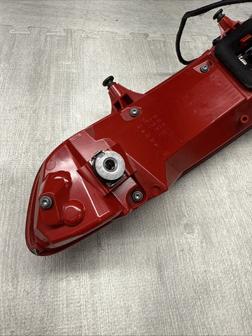 2015-2018 PORSCHE MACAN REAR LEFT DRIVER QUARTER PANEL MOUNT TAIL LIGHT LAMP OEM