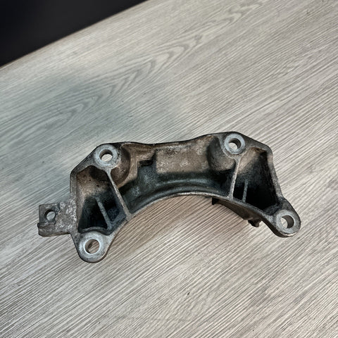 2012-2016 BMW F10 F12 F13 M5 M6 Transmission Mount Bracket Support 2284084