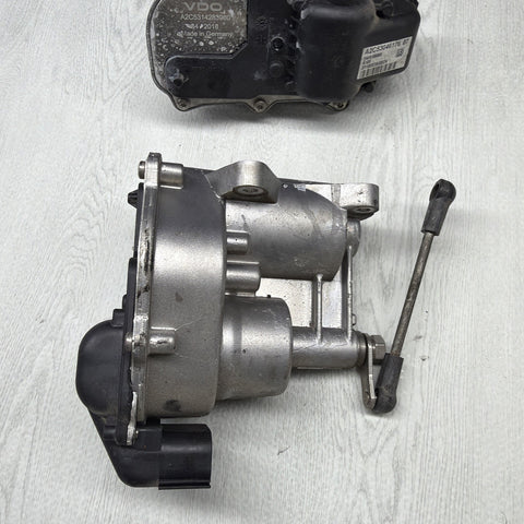 Complete Throttle Body Bodies Set BMW E90 E92 E93 M3 S65 4.0 V8 7838246