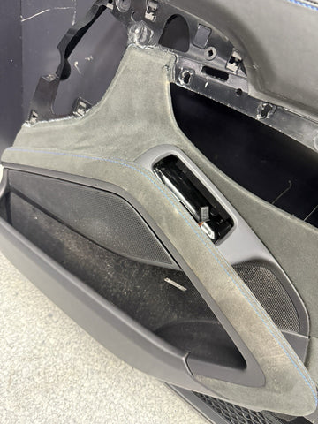 22-25 PORSCHE 718 CAYMAN GT4RS GT4 RS RIGHT PASSENGER INNER DOOR PANEL