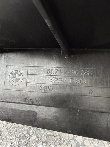 Genuine BMW 00-03 E39 M5 Trunk Pan 51717895247