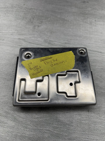 12-17 Porsche 911 991 Coupe Rear Body Control Module BCM